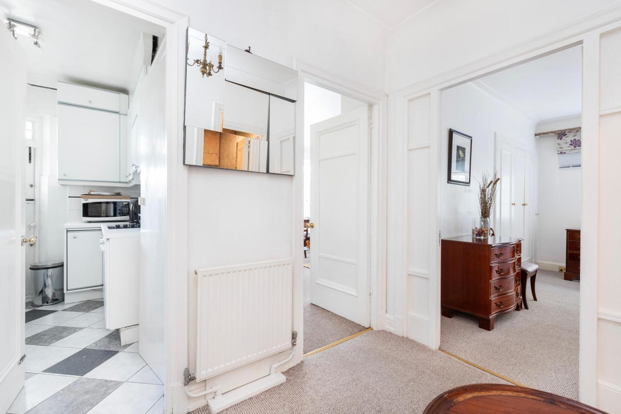 Executive Knightsbridge Apartment Лондон Екстер'єр фото